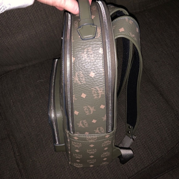 MCM Stark Backpack in Visetos (olive green) - Picture 2 of 5